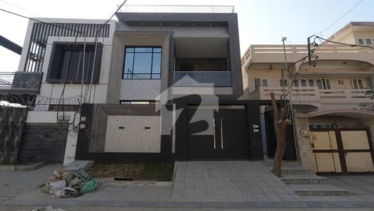 Your Dream Brand New 300 Square Yards House Is Available In Federal B Area - Block 6