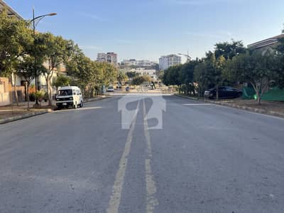 بحریہ انکلیو - سیکٹر سی بحریہ انکلیو,بحریہ ٹاؤن,اسلام آباد میں 1 کنال رہائشی پلاٹ 3.75 کروڑ میں برائے فروخت۔