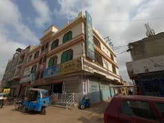 Prime Location 250 Square Yards Building available for sale in Model Colony - Malir if you hurry