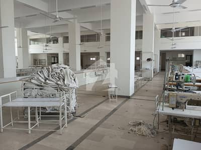 Warehouse For rent In Rs. 2400000