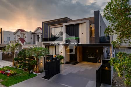 TOP-NOTCH ULTRA LUXURY HOME | DHA PHASE 6 | PRIME LOCATION | NEAR DOLMEN MALL | 100% ORIGINAL DEAL