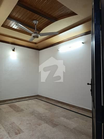G13/1 Ground Portion Available For Rent