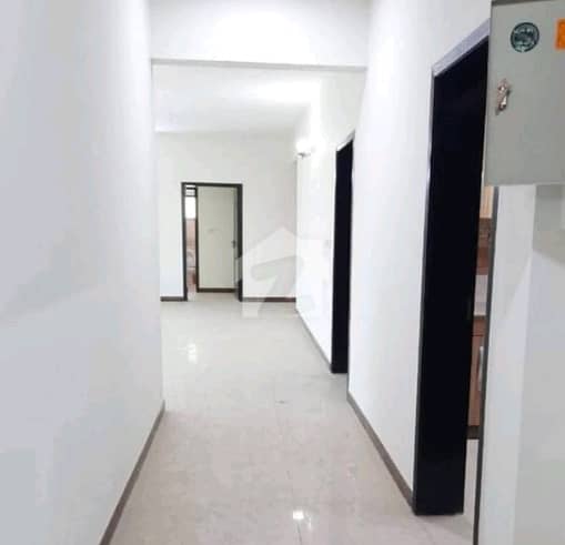 Good 10 Marla Flat For rent In Askari 11 Good 10 Marla Flat For rent In Askari 11