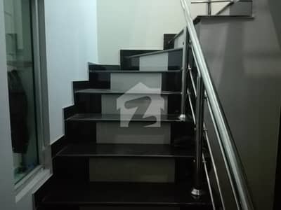 بحریہ ٹاؤن سیکٹر ای بحریہ ٹاؤن,لاہور میں 5 کمروں کا 10 مرلہ مکان 1.7 لاکھ میں کرایہ پر دستیاب ہے۔ بحریہ ٹاؤن سیکٹر ای بحریہ ٹاؤن,لاہور میں 5 کمروں کا 10 مرلہ مکان 1.7 لاکھ میں کرایہ پر دستیاب ہے۔