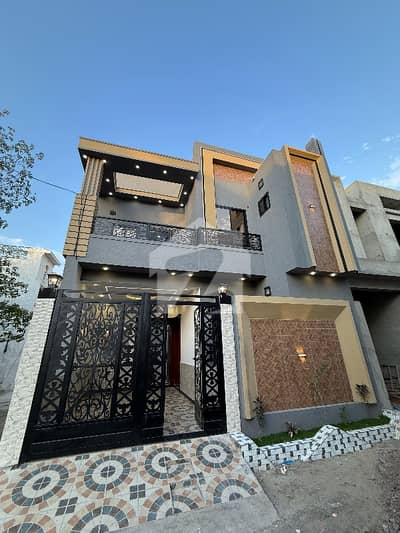 گرین کاٹیج ورسک روڈ,پشاور میں 5 کمروں کا 5 مرلہ مکان 2.3 کروڑ میں برائے فروخت۔ گرین کاٹیج ورسک روڈ,پشاور میں 5 کمروں کا 5 مرلہ مکان 2.3 کروڑ میں برائے فروخت۔