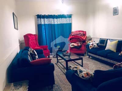 عسکری 10 - سیکٹر اے عسکری 10,عسکری,لاہور میں 4 کمروں کا 10 مرلہ مکان 5.9 کروڑ میں برائے فروخت۔