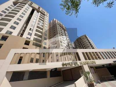 A Flat Of 1500 Square Feet In Karachi