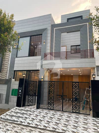 بحریہ آرچرڈ فیز 2 بحریہ آرچرڈ,لاہور میں 3 کمروں کا 5 مرلہ مکان 1.75 کروڑ میں برائے فروخت۔ بحریہ آرچرڈ فیز 2 بحریہ آرچرڈ,لاہور میں 3 کمروں کا 5 مرلہ مکان 1.75 کروڑ میں برائے فروخت۔