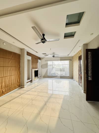 1 Kanal House With Basement For Rent | DHA Phase 7 Lahore 1 Kanal House With Basement For Rent | DHA Phase 7 Lahore
