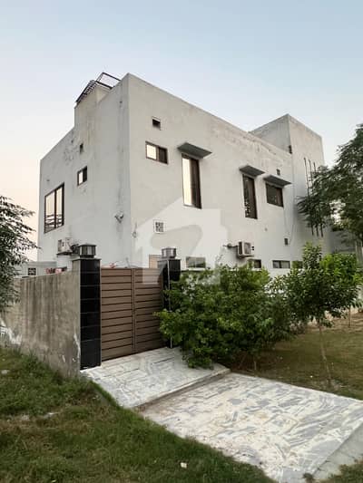 نیسپاک ہاؤسنگ سوسائٹی فیز 3 - بلاک بی نیسپاک سکیم فیز 3,ڈیفینس روڈ,لاہور میں 5 کمروں کا 1 کنال مکان 4.5 کروڑ میں برائے فروخت۔ نیسپاک ہاؤسنگ سوسائٹی فیز 3 - بلاک بی نیسپاک سکیم فیز 3,ڈیفینس روڈ,لاہور میں 5 کمروں کا 1 کنال مکان 4.5 کروڑ میں برائے فروخت۔