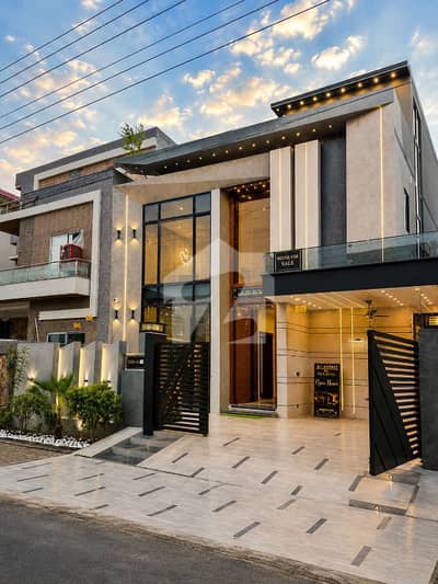 10 Marla Ultra Modern Design House For Sale 10 Marla Ultra Modern Design House For Sale