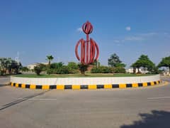 2.67 Commercial Plot on Avenue No. 6