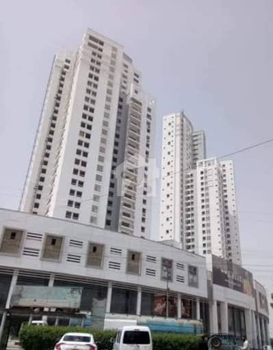 Com 3 clifton block 6 four bed Duplex appartment for rent