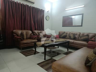 10 Marla 3 Bedrooms Apartment Sector B Askari 11 Fully Furnished For Rent