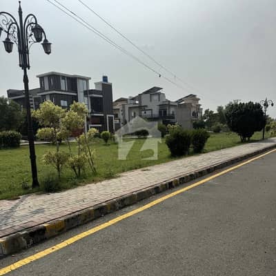 زمزمہ ایونیو لوئر کینال روڈ,فیصل آباد میں 4 مرلہ رہائشی پلاٹ 34.0 لاکھ میں برائے فروخت۔