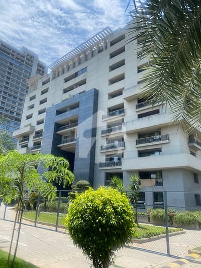 LUXURY FURNISHED PENTHOUSE AVAILABLE FOR RENT LUXURY FURNISHED PENTHOUSE AVAILABLE FOR RENT