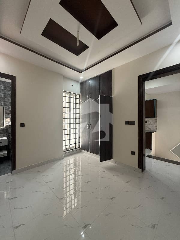 Brand New House Available For Sale In Union Green College Road Brand New House Available For Sale In Union Green College Road