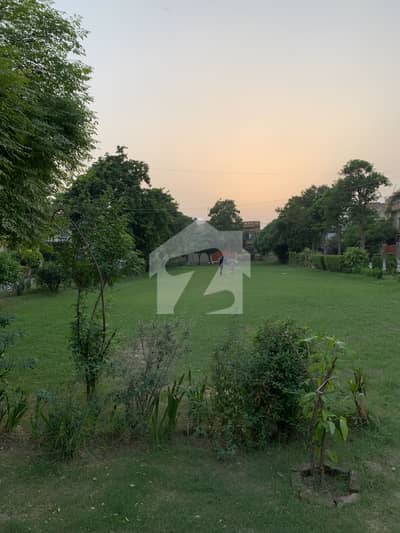 واپڈا ٹاؤن فیز 1 - بلاک ایچ4 واپڈا ٹاؤن فیز 1,واپڈا ٹاؤن,لاہور میں 10 مرلہ رہائشی پلاٹ 2.0 کروڑ میں برائے فروخت۔