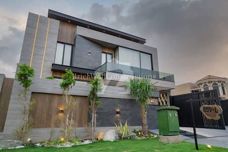 TOP-NOTCH HIGH-END LUXURY BUNGALOW | DHA PHASE 6 | PRIME LOCATION | 100% ORIGINAL DEAL