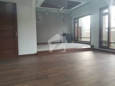 BRAND NEW 100 YARDS HOUSE FOR SALE PHASE 8 STAFF LANE