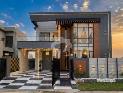 10 Marla Most Elegant Attractive House 60 Feet Road BAHRIA