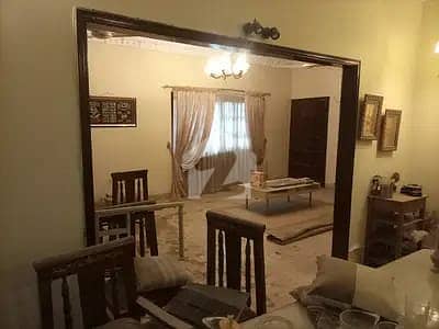 گلستانِِ جوہر ۔ بلاک 14 گلستانِ جوہر,کراچی میں 4 کمروں کا 16 مرلہ مکان 6.98 کروڑ میں برائے فروخت۔
