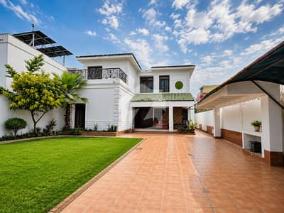 Luxury House for Rent on Commercial Purpose