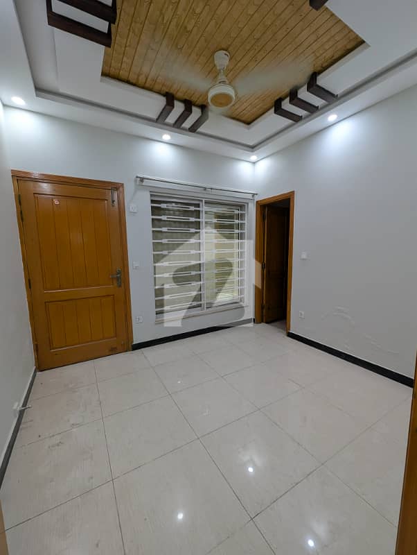 4 Marla Ground Portion For Rent 4 Marla Ground Portion For Rent