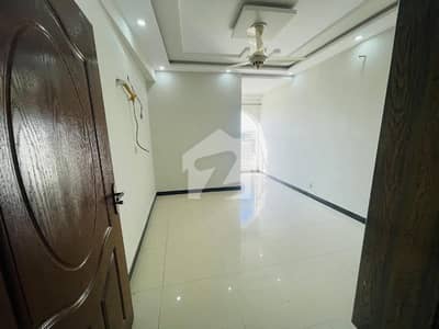 2 bedroom non furnished apartment available for rent DD block bahria town lahore