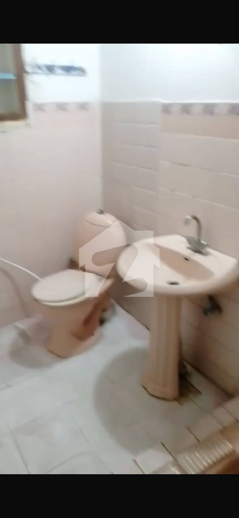 4 4