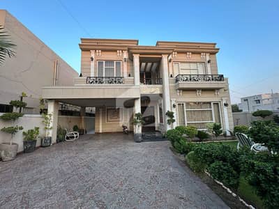 TWO KANAL BEAUTIFULL HOUSE AVAILABLE FOR RENT IN DHA PHASE 4 TWO KANAL BEAUTIFULL HOUSE AVAILABLE FOR RENT IN DHA PHASE 4