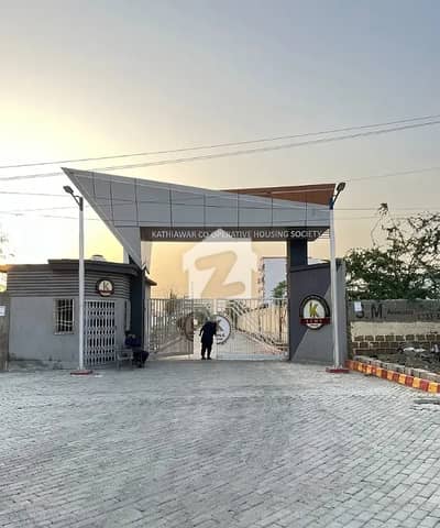 کاٹھیاواڑ سوسائٹی سکیم 33 - سیکٹر 19-اے,سکیم 33,کراچی میں 16 مرلہ رہائشی پلاٹ 2.8 کروڑ میں برائے فروخت۔