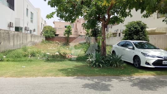 Plot No-832 Block Y - 1 Kanal Plot On Top Location Of Phase 7 DHA Lahore For Urgent Sale