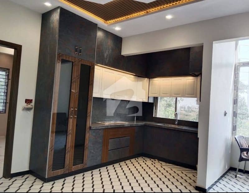 Flat available for rent in highrise building Flat available for rent in highrise building