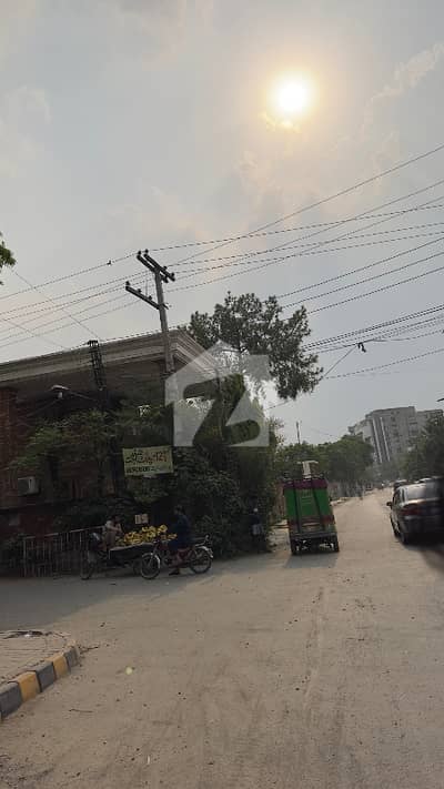 شاہ جمال لاہور میں 12 مرلہ رہائشی پلاٹ 4.0 کروڑ میں برائے فروخت۔
