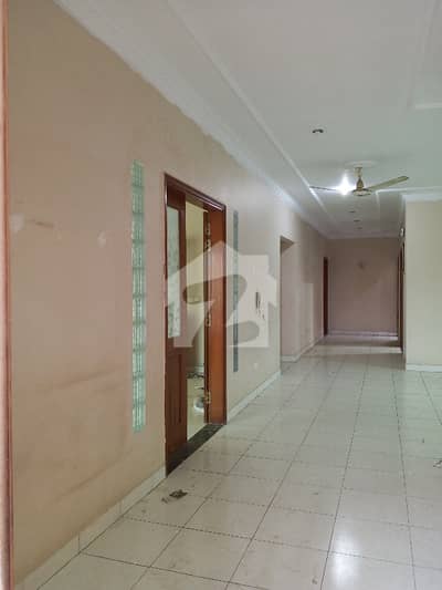 3 BEDS D. D. L PARKING PORTION FOR RENT. PHASE 7 DHA KARACHI.