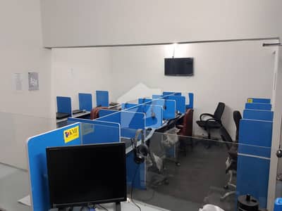 Prime location of block-14 . . On main 100 ft. Road of 14 and 15 best for any software house , clinic , parlour , warehouse etc.