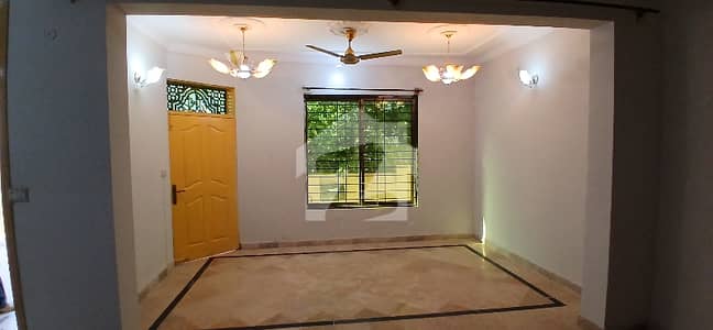 6 Marla Upper Portion Available For Rent In Korang Town Safri Block