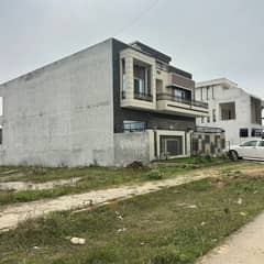 G-13/4 st 118 plot 25x40 for sale