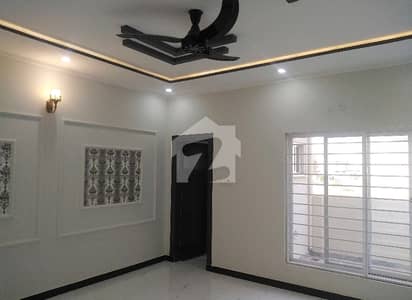 8 Marla House For sale Is Available In Bahria Town Phase 8 - Rafi Block