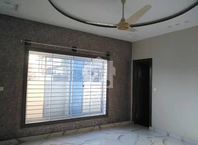 Reserve A House Of 7 Marla Now In Bahria Town Phase 8 - Umer Block Reserve A House Of 7 Marla Now In Bahria Town Phase 8 - Umer Block