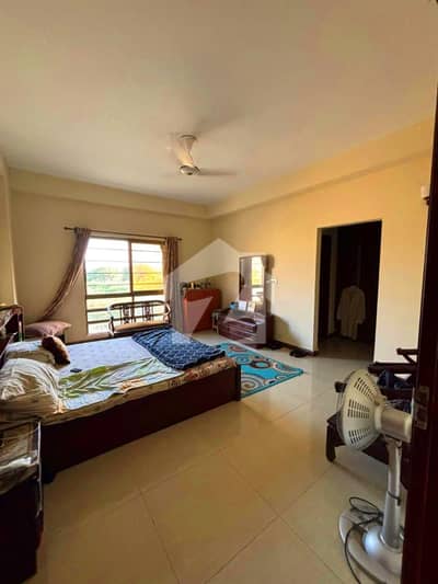4 Bedroom Luxury Apartment Tower 5 DHA 5