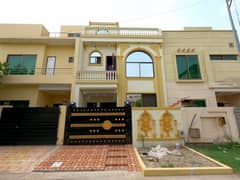 3.15 Marla House Sale B Block Phases-2 LDA Approved Area, House No 381, Near Park, Near Masjid, Good Location House, A+ Material Used, Society New Lahore City