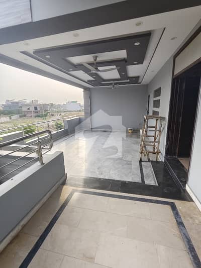 Beautiful Uper Portion For Rent