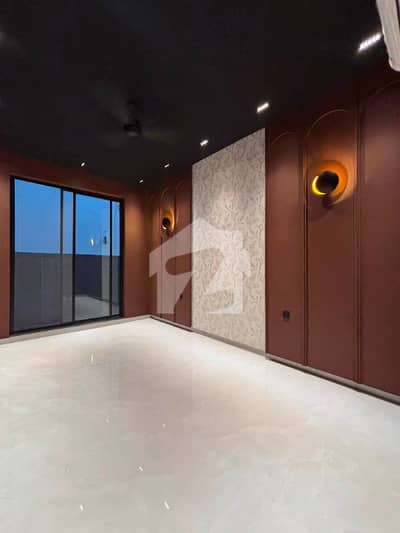 1 Kanal Modren Desing House For Sale 1 Kanal Modren Desing House For Sale