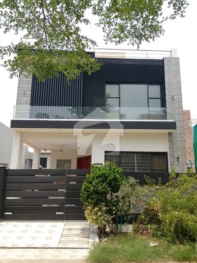 5 Marla Ultra Modern House For Rent In DHA Phase 9 Town Near To Commercial
