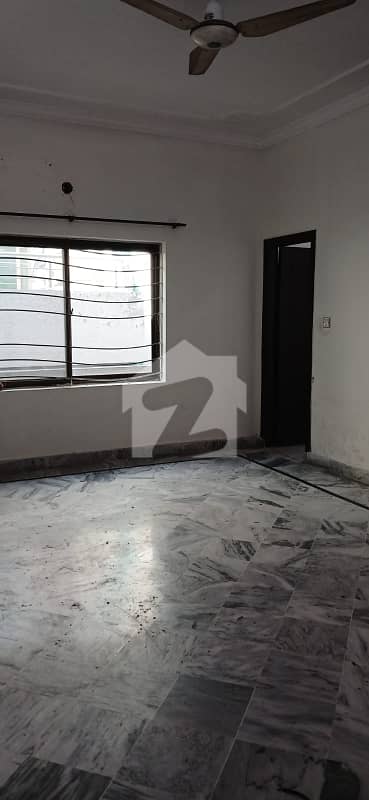 1 kanal upper portion available for rent in Police foundation Block B
