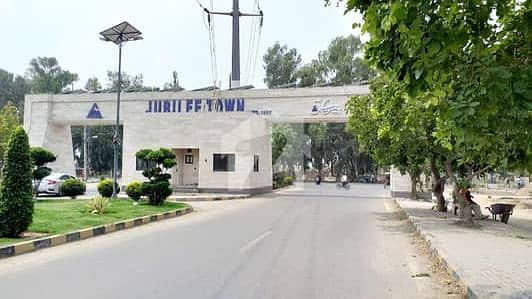 ایل ڈی اے ایوینیو ۔ بلاک ایم ایل ڈی اے ایوینیو,لاہور میں 10 مرلہ رہائشی پلاٹ 1.35 کروڑ میں برائے فروخت۔ ایل ڈی اے ایوینیو ۔ بلاک ایم ایل ڈی اے ایوینیو,لاہور میں 10 مرلہ رہائشی پلاٹ 1.35 کروڑ میں برائے فروخت۔