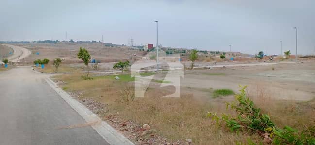 ڈی ایچ اے فیز 5 - سیکٹر بی ڈی ایچ اے ڈیفینس فیز 5,ڈی ایچ اے ڈیفینس,اسلام آباد میں 1 کنال رہائشی پلاٹ 3.8 کروڑ میں برائے فروخت۔ ڈی ایچ اے فیز 5 - سیکٹر بی ڈی ایچ اے ڈیفینس فیز 5,ڈی ایچ اے ڈیفینس,اسلام آباد میں 1 کنال رہائشی پلاٹ 3.8 کروڑ میں برائے فروخت۔