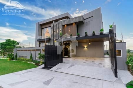 OWNER NEEDY 1 KANAL SLIGHTLY USED CORNER ULTRA MODERN HOUSE FOR SALE IN DHA PHASE 5 NEAR TO PARK.